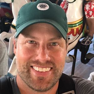 Meet your Posher, Devin